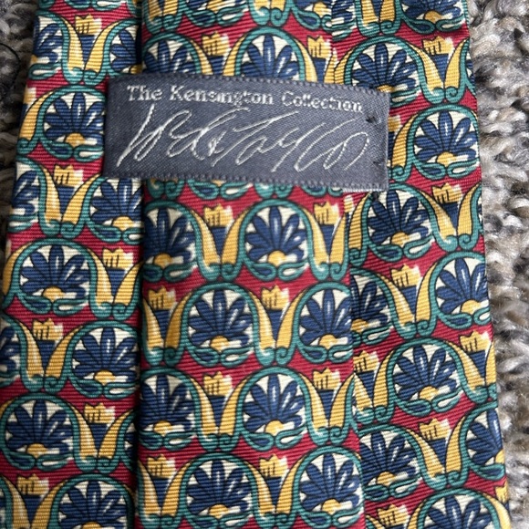 The Kensington Collection Lord & Taylor Vintage Silk Tie - Picture 3 of 3